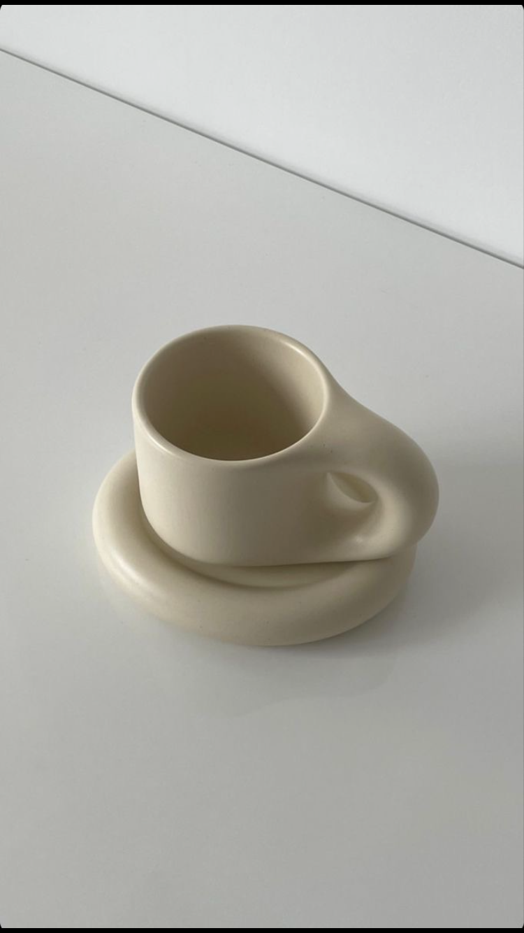 Keramik Tasse Nordic mit Untertasse