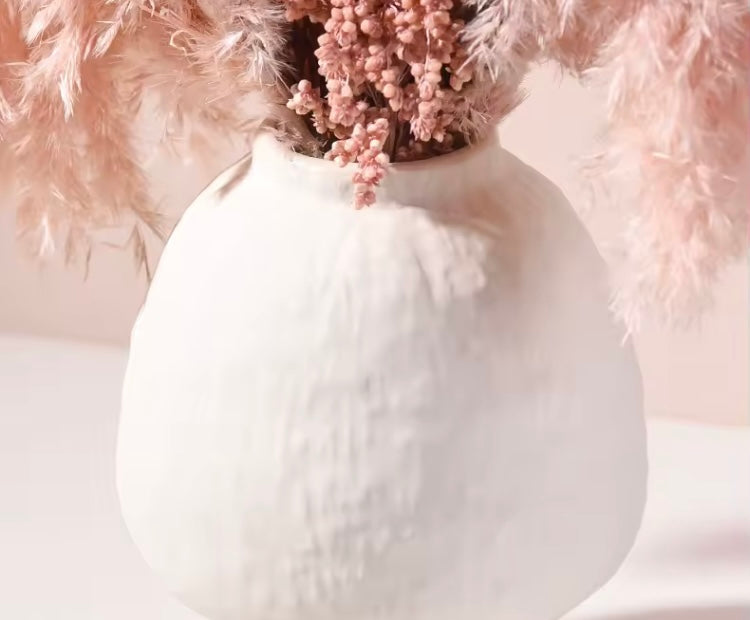 Handgefertigte Keramikvase Hana