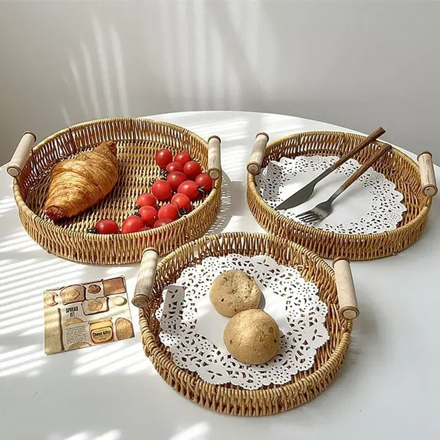 Runder Rattan-Korb mit Holzgriffen – Natur Tablett | Handgefertigt