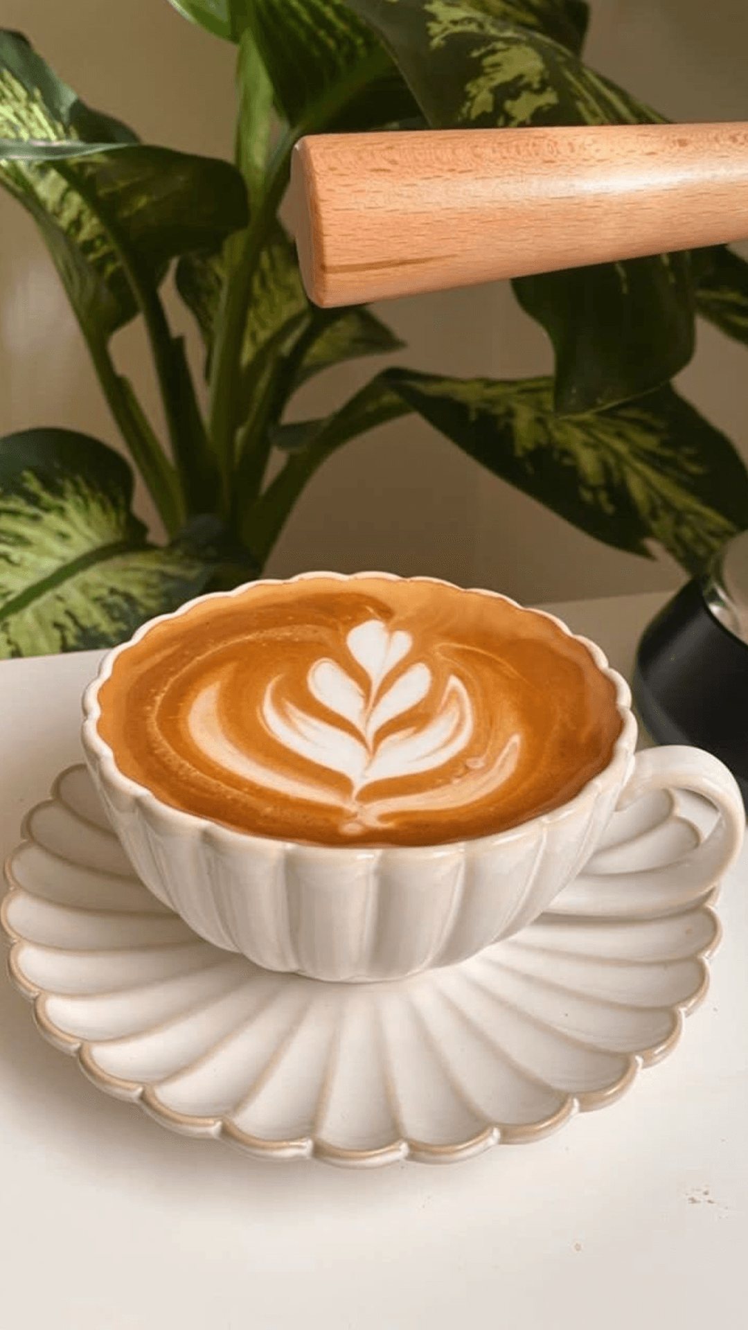 Japanische Keramik Tasse Sienna mit Untertasse