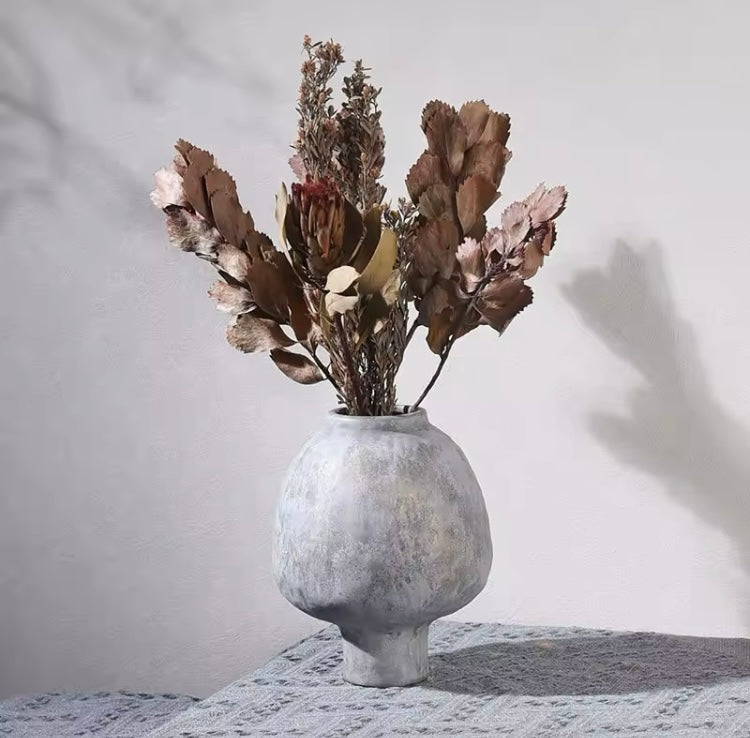 Handgefertigte Keramikvase Hana