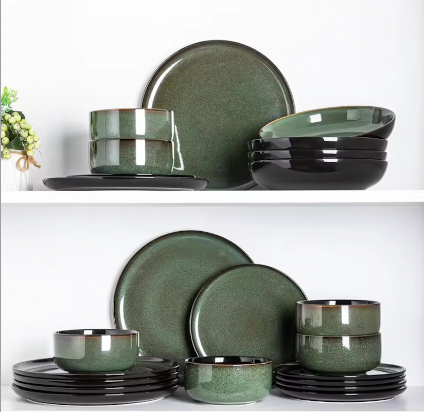 Aria Green – 18-teiliges Geschirrset aus Steinzeug
