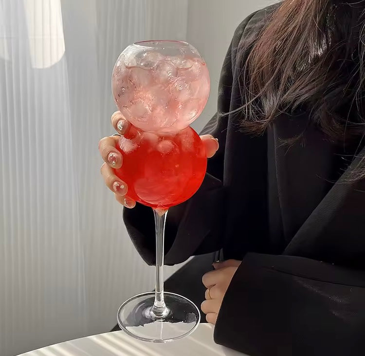 Elora Glas – Ästhetisches Cocktailglas in Bubble-Form