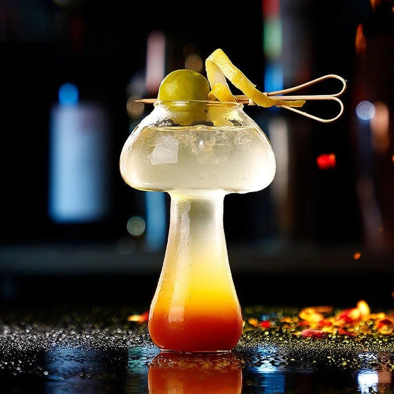 Lumi Cocktailglas - Pilz-inspiriertes Design - Elegantes Glas für Drinks & Cocktails